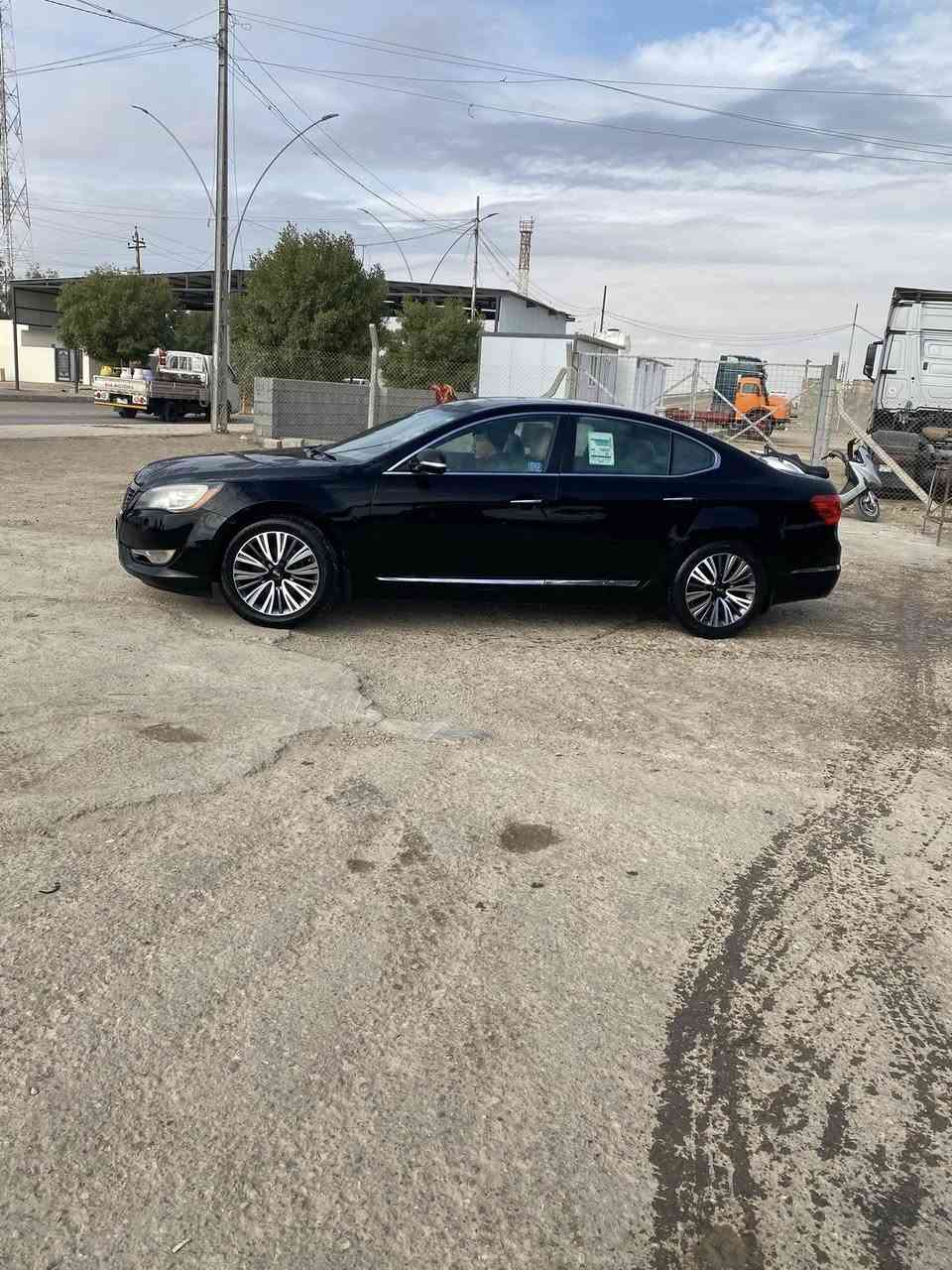 كياا كادنزا خليجيViP
موديل 2012/رقم اربيل فول مواصفات
بصمة تشغيل ,/بصمه ابواب
مقاعد جلد /مقاعد كهربائي 
مكفول من ضربه او صبغ
السعر 120هاتف***********
