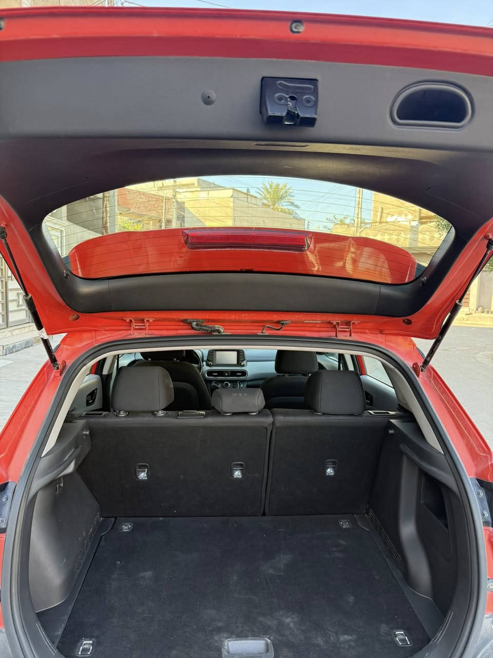 سلام عليكم هونداي كونا ٢٠١٩ 
امربكي حادث بابتين ونفسهن راجعات بدون دواخل ايرباك برده بس بجم كبس 
بارد كد شبر جاملغ خلفي 
مواصفات  ماشيه ٣٠ الف استخدام بيت فقط
تحكم استيرن محرك ٢٠٠٠ دوش
رادار جانبي
تحديد مسار
شاشه اعطال
كشن هيتر
حساسات 
كامره خلفيه اشاير مري
ملاحضه اسبير منازل ارضيات شركه ممستخدمات 
اكرر السياره مال بيت وبرغي واحد ممفتوح بيه مكفوله كير محرك تبريد كشر غير الحادث والبارد 
السعر ١٤٣ ورقه مكاني بغداد 
***********
