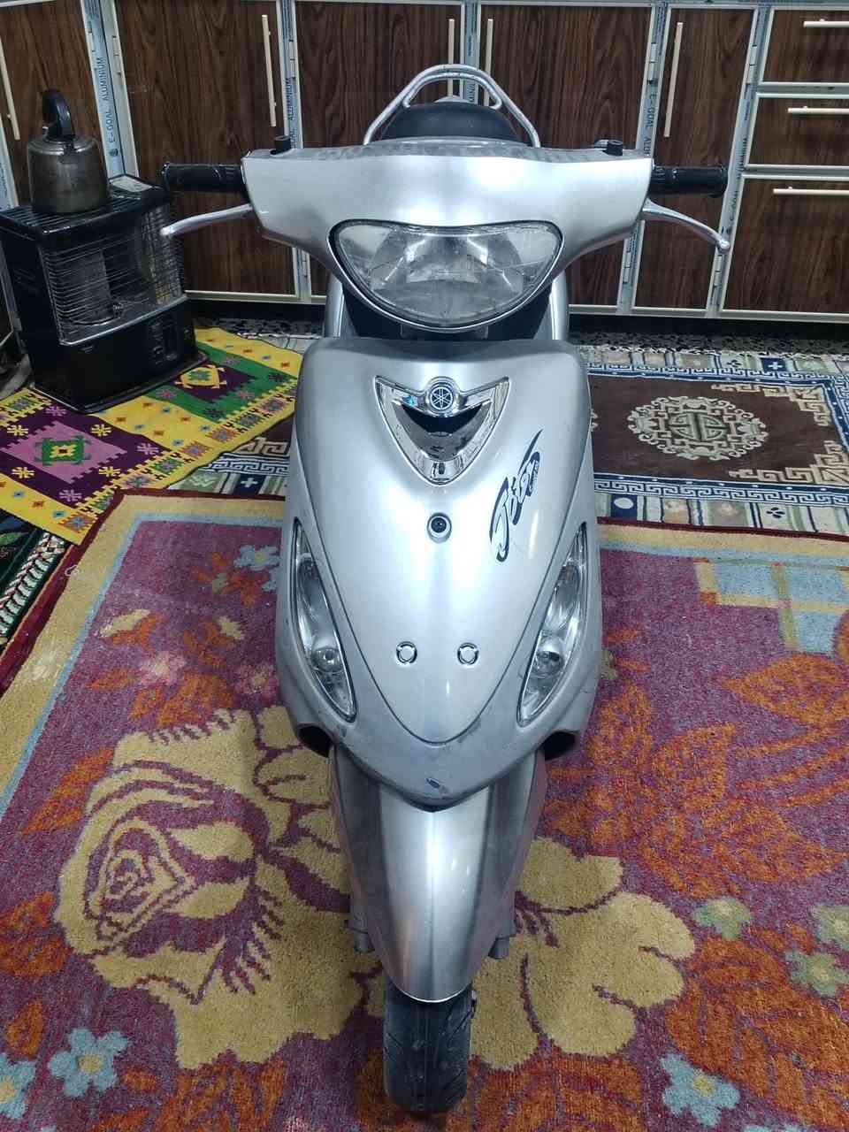 دراجه ماكس منغولي بلاديه 2008مكينه ما مفتوحه جيب مصلح وافحص السعر 600وبي مجال مكاني كربلاء حي السلام ***********
