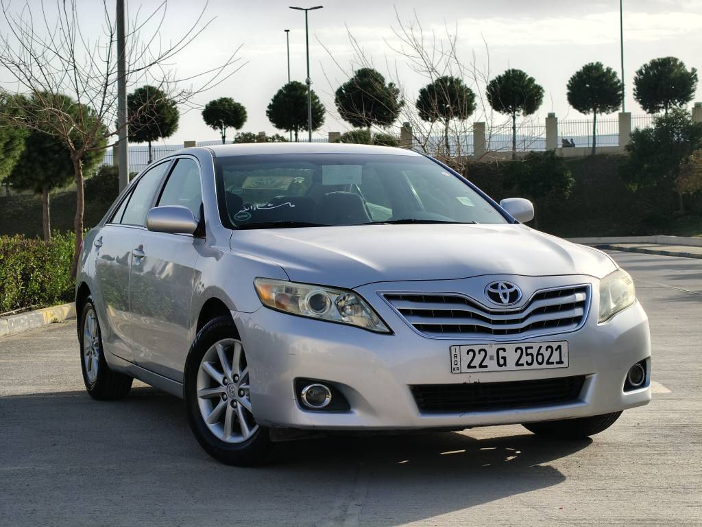 السلام علیکم 

تۆیۆتا کامری 
مۆدێل 2011 ئەمریکی LE
  سلڤەر ئۆتۆماتیک 
شاشەو و کامێرا 
ڤۆلیۆم 
تحدید سرعە
جام و ئاوێنە کارەبا
هەزەی تازەیە  سەنەوی تازەیە تا 2028 بەناوی خۆمانەوە یە
گیڕو مەکینەی بێ عەیبە بە شەرت
یەک چەمەلەخی بۆیاخە پەڵەیەک ساردی هەیە 
ناوو داشبوڵی جوان ماوەتەوە

بۆ پەیوەندی 
***********
***********
ڤایبەر و وەتسئەپ لەسەر ئاسیاکەیە السليمانية, العراق
