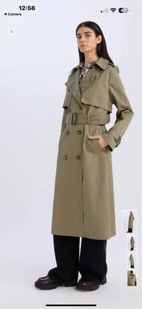 ترانشكوت ديفاكتو • قياس سمول • يلبس ميديم لارج