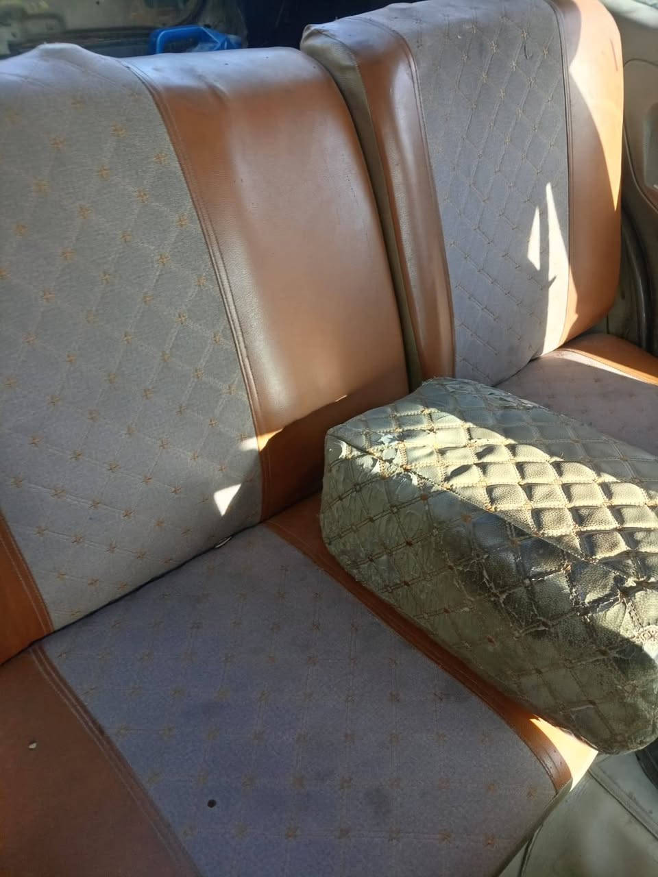 شيري كوين مديل ٢٠١١ سياره بيهه كير مكينه كورله بيكاجو سياره كاطعه نار مكاني بغداد دوره سعر ١٧ ورقه وبيهه مجال سنويه جديده هيئه غرامه مصغره شرعي جيراني ***********
