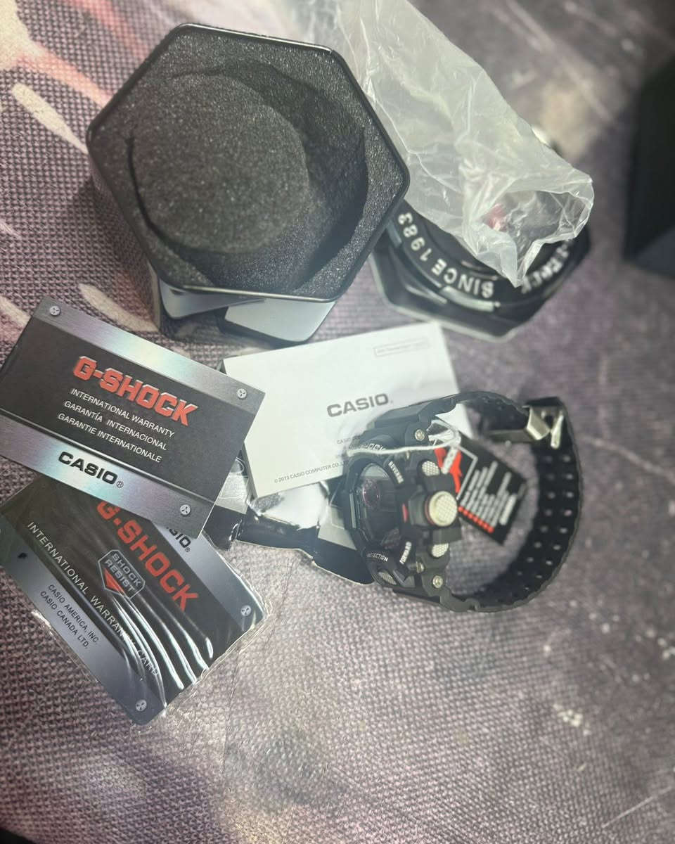 السلام عليكم عيوني 
ساعه من شركه كاسيو ⭐
ماركه اصليه شي مرتب 
اكتب سعرك وبل العافيه🙏✅


**إذا كنت صاحب هذا الإعلان وتريد حذفه لأي سبب، رجاءا أرسل رسالة إلى الدعم الفني**