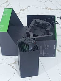 اكس بوكس للبيع  سعر650بي مجال 07870300365 07505572691