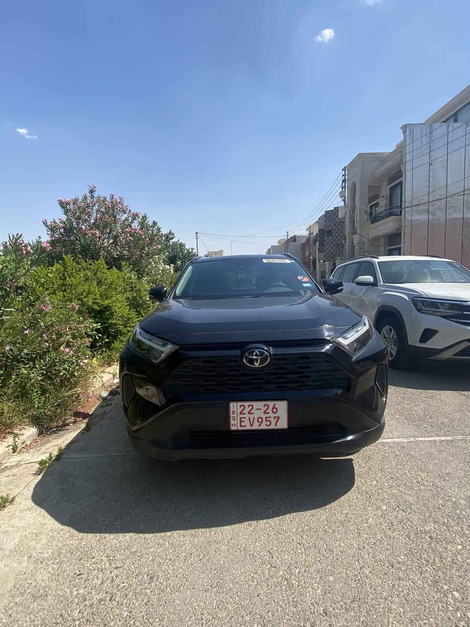 بسم الله والحمدلله
تم وصول اليوم سيارة   Rav4. XLE Hybrid موديل 2025, السيارة مكفولة من الشواصي والدواخل وألأيرباكات،  ماشية 26 الف ميل، كير & محرك جديد، السيارة AWD, سلايد ورادارات،صندوق شفت والكثير من المواصفات الاخرى..

صبغ فقط باب خلف النفر مع جملوغ خلفي جهة السايق، رقم الشاصي وصور الحادث ضمن المنشور ، السيارة جاهزة وما بيها أي مصرف، السيارة في دهوك وتترقم شمالي مع مجال 90 يوم للترقيم، السعر 265$ مع مجال قليل..

***********..

