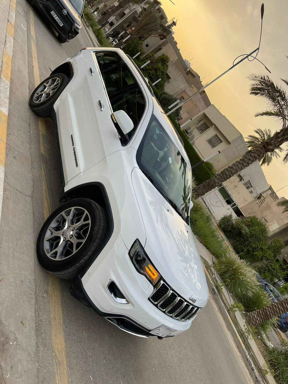 #جيب_لمتد_لكطة_ام_بنوراما_خليجي

احسلك من الوارد

جيب لاريدو لمتد 2021 خليجي

 ماشيه 42 الف كيلو فول مواصفات

جاهزه بدون اي نقص مكفوله من الصبغ بيها باب خلف السائق مبدل لون اصلي  اثر شخط بدون حادث بدون صيغ

#سعر 

مكانه بغداد اليرموك

***********
