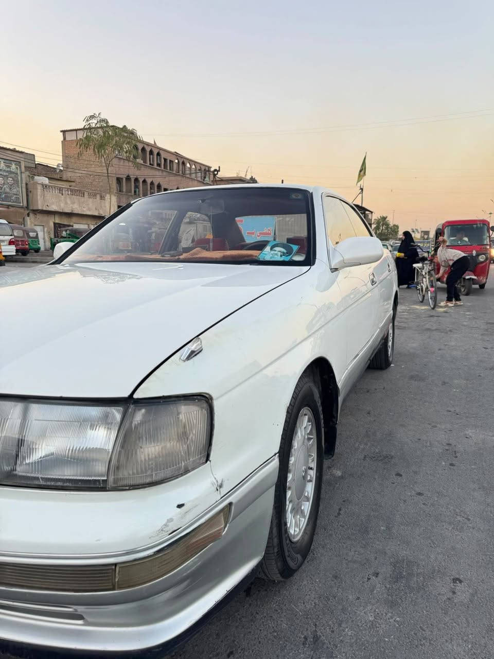سلام عليكم بطه مديل ١٩٩٥ منفصل 
سياره جاهزه وجديد مكينه كير تبريد جديد 
تخم تاير غرفتها جديده تراي وين متريد 
سياره بسمي تحويل مباشر مكفولة كص نقل جثه مكفولة من عيب شرعي سياره مال بيت جاني بل عافيه لصير من نصيبه 
عنوانه بغداد مدينه الصدر ***********
