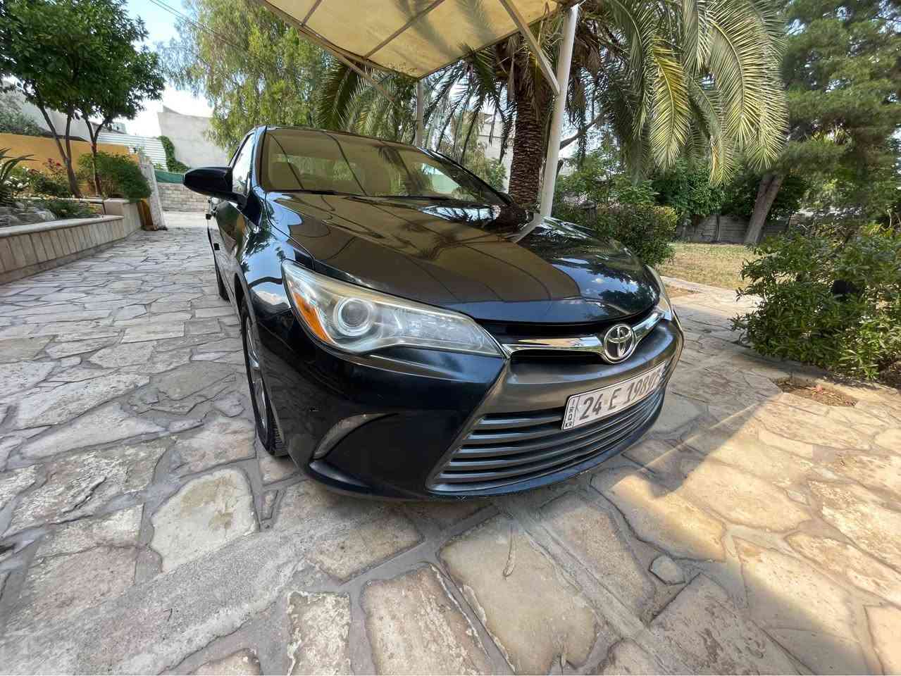 السلام عليكم 
كامري ٢٠١٧ 
لون زيتوني 
كشنات جلد 
هيتر كشنات
شحن وايرليس
تبريد قطعتين
ماشية ٩١ الف ميل
وباقي المواصفات معروفه
رقم دهوك جديد وسنويه جديده
الضرر جاملغ خلفي وشويه من الباب بدون ارباك

*********** موصل, نينوى
