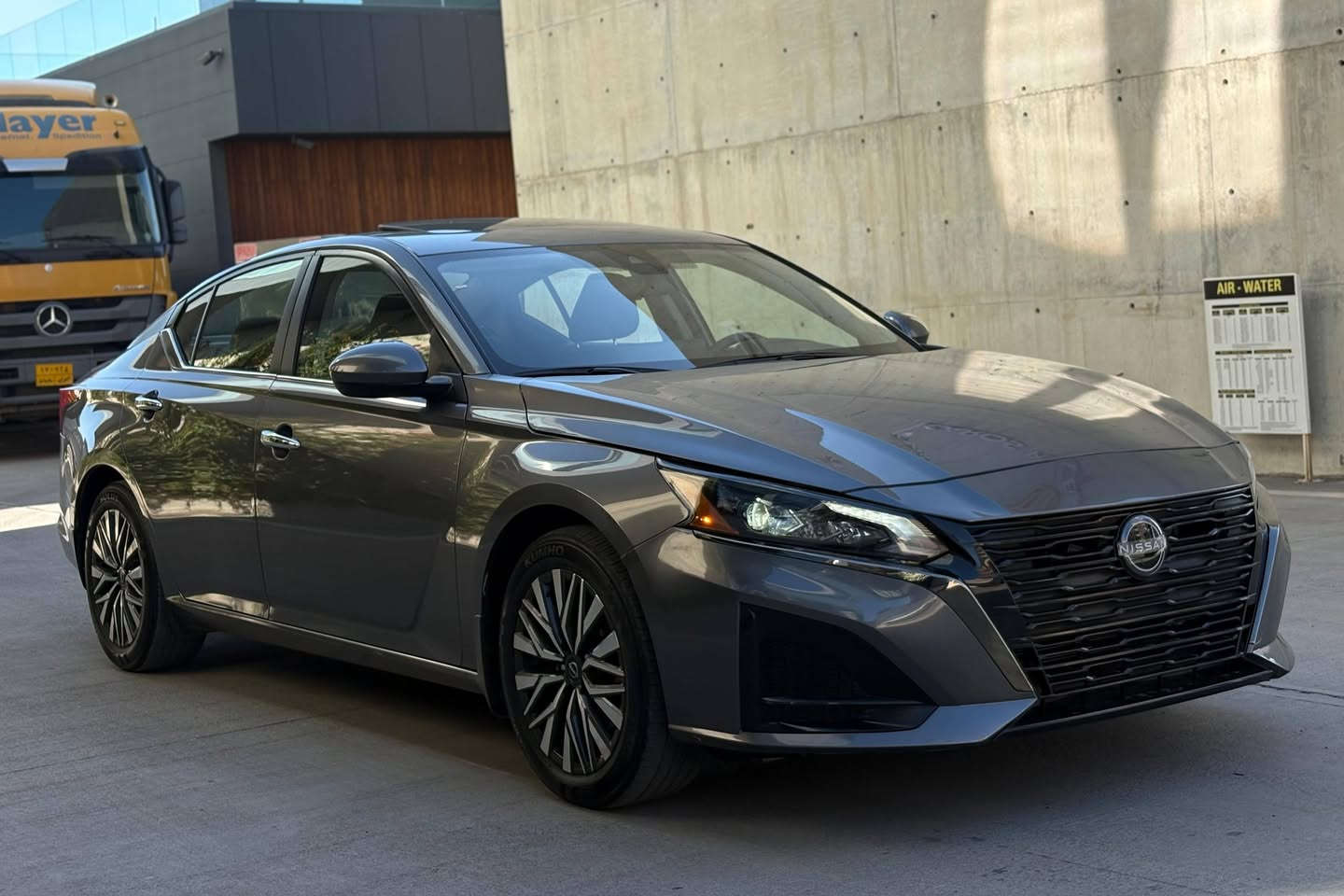 نيسان ئالتيما 2024 فول مواسەفات SV PLUS 
حاديسەى خەفيفه
تەنها 27,000 روشتووه
دوو بستى بونيدى بوياخه بەبى ناووكرتن
پيشى كەبسه هەموو شتيكى بەشەرت
ئيرباكى نەتەقيووه به شەرت
ژماره كاتيه دوو مانكى لەکەلە بو رەقم
هيچ نوقسانى نيه جاهيزه

سـعـر : لە کۆمێنت داوابکە ڕاستەوخۆ بۆت دێت 📥 

گێر و مەكينه و بەرد و رادار به شەرت 
هیچ کێشەیەکی تێدا نییە 

ژمارەی خاوەنەکەی 
وەتساب : ***********
