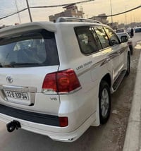 تويوتا لاندكروز موديل 2012 فول مواصفات سيارة جديدة   مكفولة من الصبغ و...