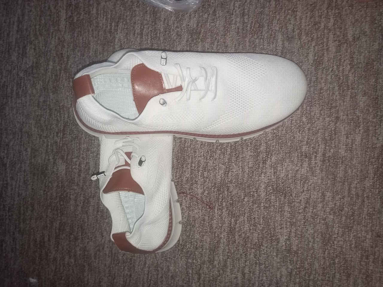 حذاء رجالي جديد قياس 45/46 دهوك, العراق


**إذا كنت صاحب هذا الإعلان وتريد حذفه لأي سبب، رجاءا أرسل رسالة إلى الدعم الفني**