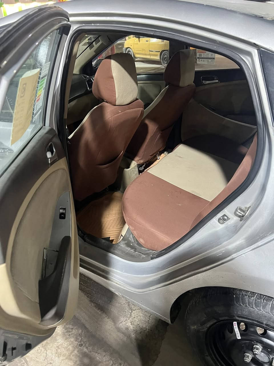 اكسنت 2016 خليجي بيهه بنيد وجاملغ ومصبوغه حزام كير مكينه كفاله حداديه جاهزه تحويل مباشر مشروع وطني السعر74 رقم الهاتف ***********
