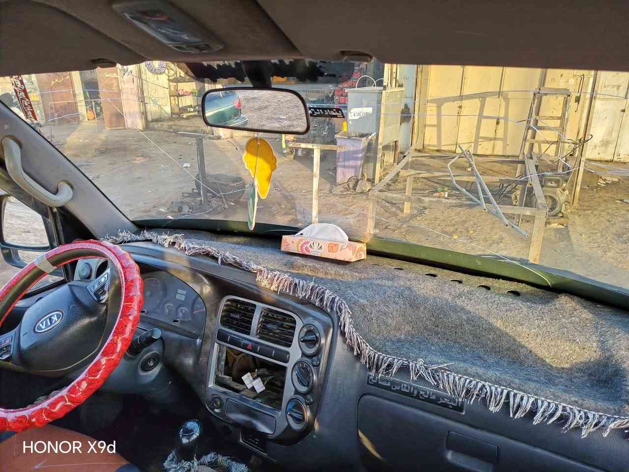 كيا حمل 2013 قمارة بدون صبغ
شاصي كفالة محرك كفالة رقم صلاح الدين 
مكانها ديالى ناحية العظيم السيارة ب اسمي  
سنوية ل2028 السعر 115 بيها مجال ***********
