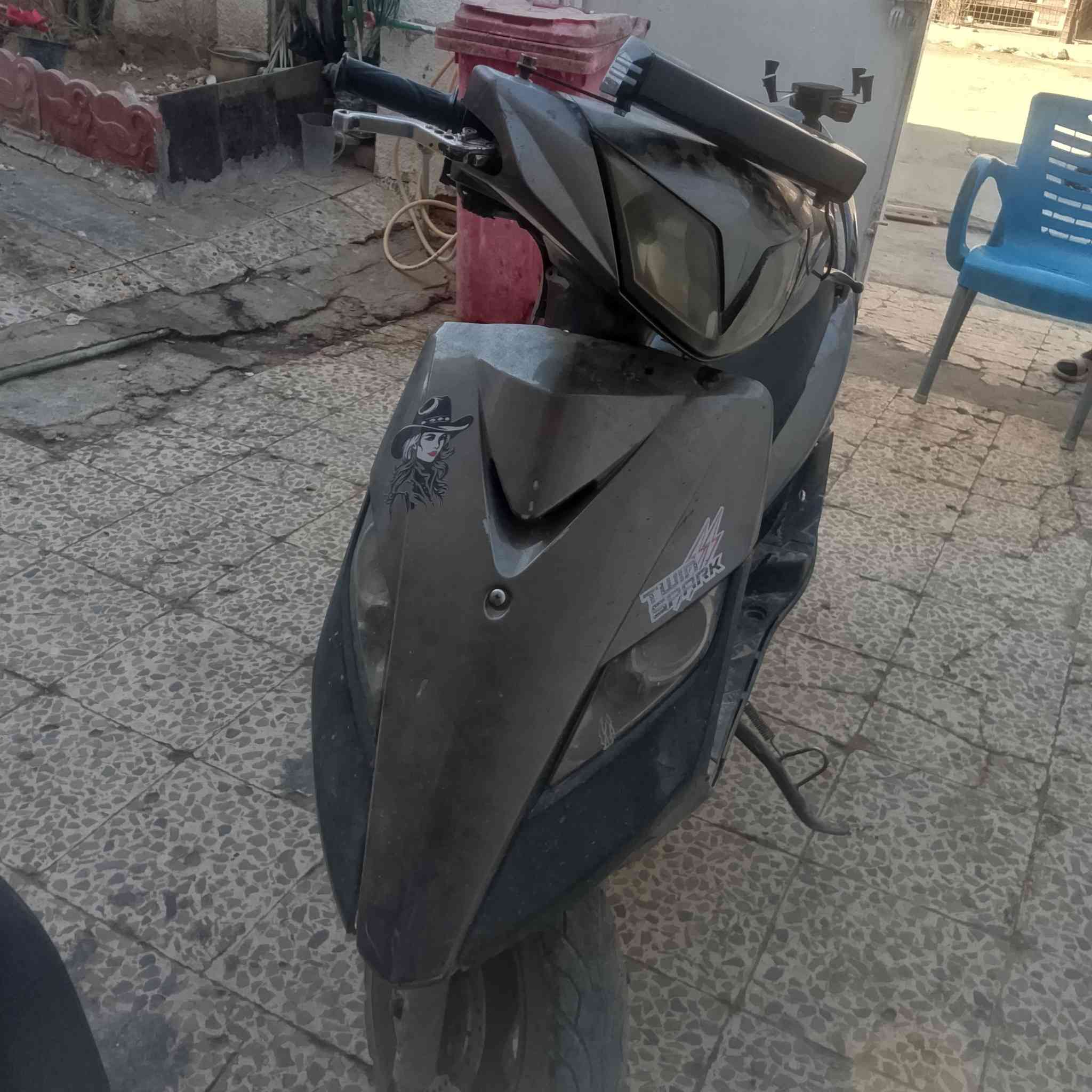 دراجه ثعلب ميه 140 بيعته كوم حديد عنوان بغداد بياع سعر 250 حته لو مراوس 

شرطه رابعه ***********
