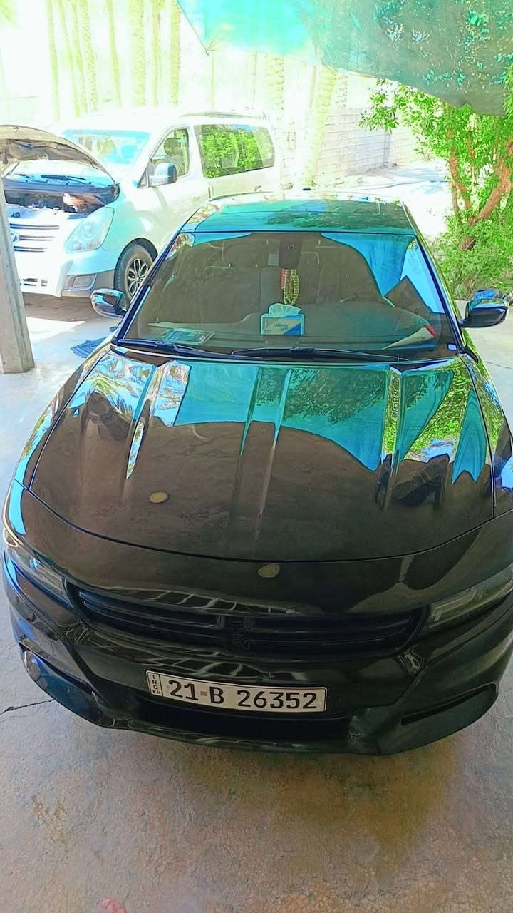 سلام عليكم جارجر٢٠١٧  محرك ٣٦٠٠ سياره جهزه من كلشي مبيه نقص  ***********
