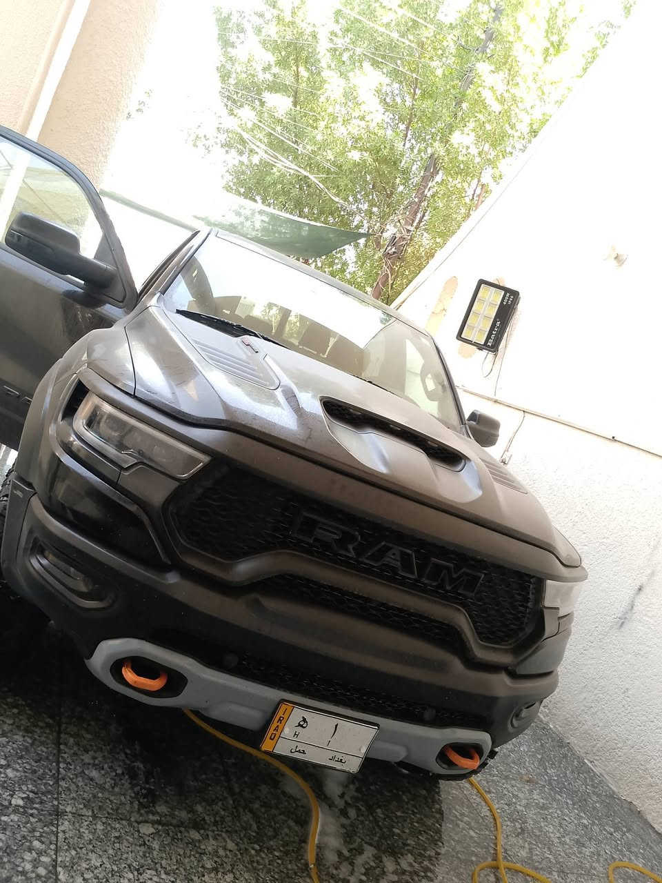 جميع نواع زجاج اليسارات القديم ولحديث نقل وشدداخل بغداد مجانن
وبنسب السعار رقم الهاتف ***********
