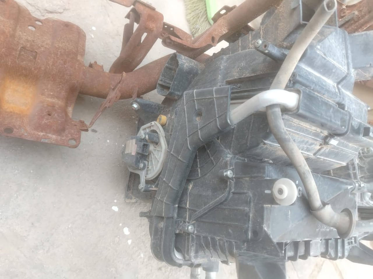 بوكس تبريد اوبتيما 2009 .2010 مكان نجف ***********
