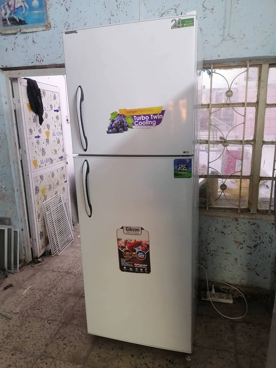 ثلاجات للبيع العدد ٢ نظيفات كلش اخوات الجدد استخدام قليل بعدهن بلزكات الشركة الحجم الكبير وحدة بابين نوع جنرال حجم ٢٢ قدم وحدة ٤ بيبان نوع شارك حجم ٣٠ قدم اسعارهن مناسبة سعر الوحدة ٣٠٠ وبيهن مجال المكان بغداد مدينة الصدر الشراي يتصل علة الرقم ***********
