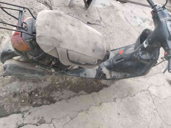 ماطور نحله وايرمنيه شغاله معمر مره وحده شاصي شرط الماطور ناقصو بس درع ويرجع فول👌 تحريكه فول بل بانزين قطاره السعر 110 وبي مجال للتواصل خاص . ***********///////***********
