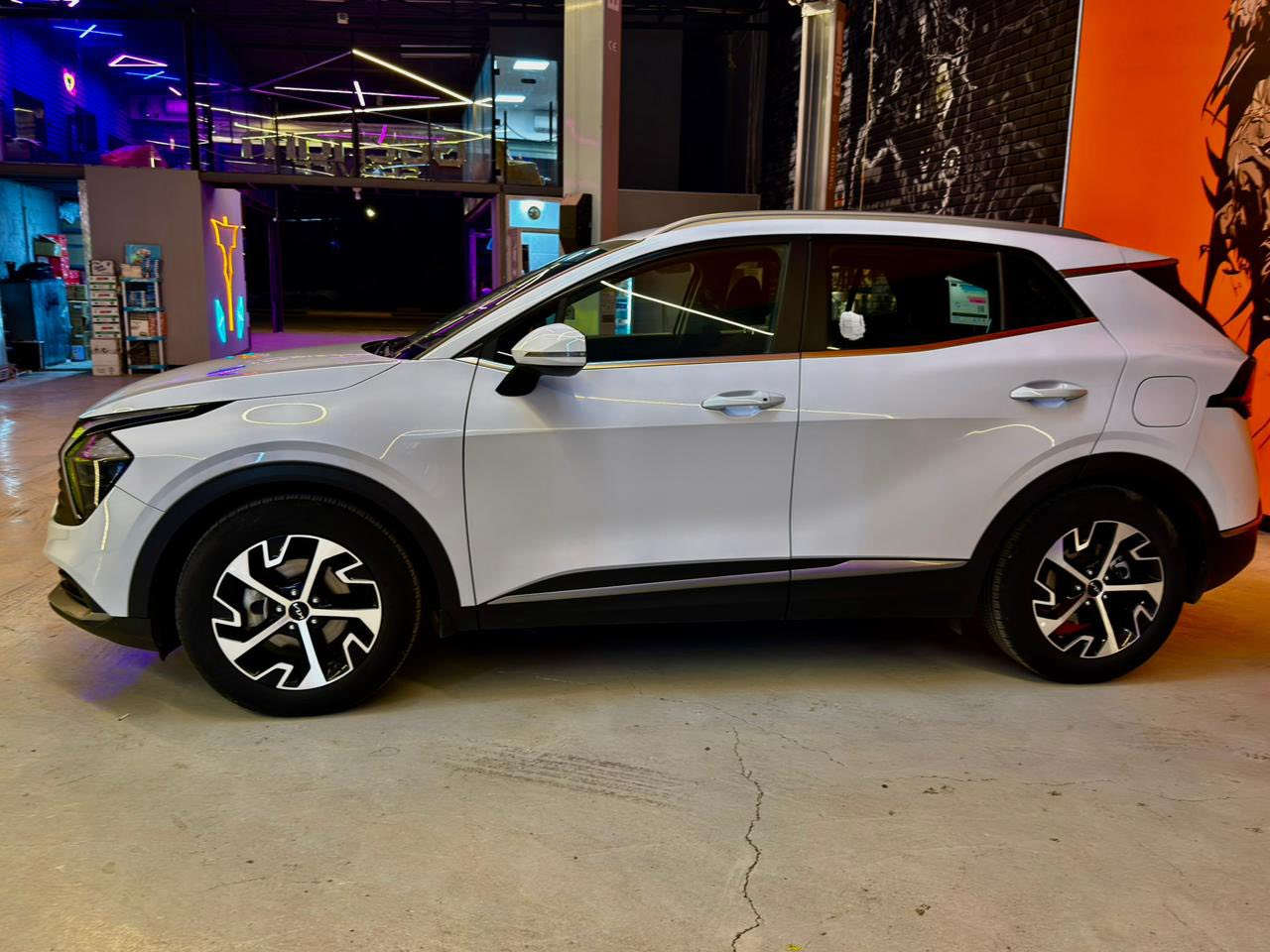 🛑 زيروووووو 🛑 لحد الان بالفابلون
✅كيا سبورتج  2023 خليجيه جديده جدآ بفابلون الزيرو لحد الان ماشيه 19 كم

✅ماشيه 19كم حقيقي شرط الفحص
✅كفاله عامه من الضربة والصبغ
✅رقم اربيل الجديد بأسمي تريد تحويل او وكاله تدلل

🛑السعر (علق و يأتيك السعر برساله خاصه )$
***********🛑
🛑 مكاني في بغداد 

✅بصمة تشغيل
✅2بصمات ابواب
✅ شاشه و كيجات دجتال الكتروني
✅شاشة نفكيشن كار بلي بلادي
✅محرك 2000 دوش
✅ شفتات كير بالستيرن
✅أشاير بالمري
✅ليد حاجب 
✅ 4عدسات زنون بلادي
✅ماوس بلادي
✅شاشة كبيره اندرويد بلادي
✅سستم نيكل بلادي
✅كاميره دواره بلادي
✅يدات نيكل بلادي 
✅حساسات امامي بلادي 
✅حساسات خلفي بلادي 
✅المري كهربائيه شفط
✅لد خلفي لكزز مشفر
✅شاشة كبيره نفكيشن كار بلي 
✅ويل كب كروم مشفر
✅كشن  مضلع
✅لد ليزري بالابواب
✅ لدات ترحيب 
✅موسيقى ابواب وتشغيل
✅كشن مضلع
✅كشن خياط
✅مانع انزلاق
✅شاشة اعطال
✅تحكمات ستيرن جهتين 
✅كروزات سرعه
✅مود درايف 4 انطمة قياده 
✅لدات خلفيه و اماميه 
✅لايت زنون ثلاث عدسات
