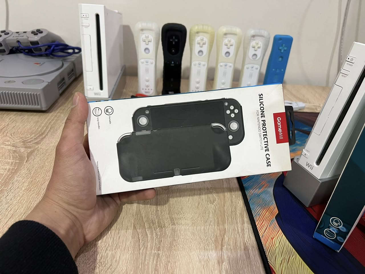 كفرات نينتندو سويتش لايت عالية الجودة
سعر القطعة 3000
قطعتين 5000
متوفر اكثر من لون ويوجد توصيل


**إذا كنت صاحب هذا الإعلان وتريد حذفه لأي سبب، رجاءا أرسل رسالة إلى الدعم الفني**