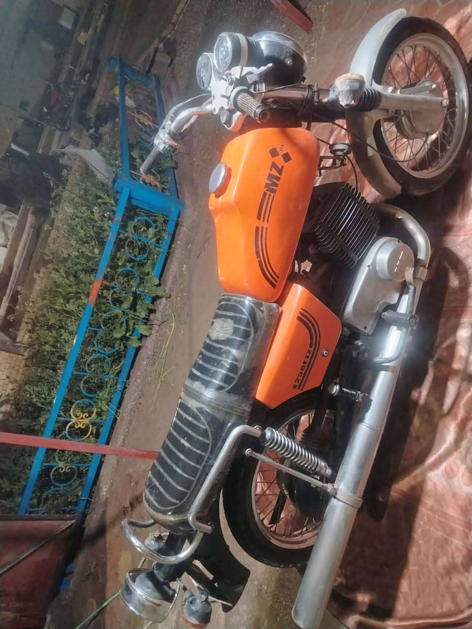 سلام عليكم ماطور 82 البيع التفاصيل الاتصال ***********
