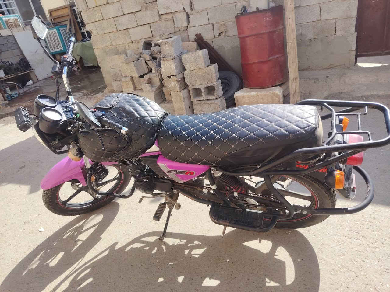 موطور دايوان موديل 22 كامل مكمل اي نقص ما بيه كهربائيات كامله ويرهم مراوس همين بدايوان رقم السعر المطلوب للبيع (مليون وربع )1250  مكاني ديالى الخالص سعديه الشط مكلف بالنشر مكلف بالنشر مكلف بالنشر الرقم يمك ودك عليه افتهم والي مو شراي لا يتصل خاص مغلق رجاء اذا مو شراي لا تتصل *********** مكاني ديالى الخالص سعديه الشط
