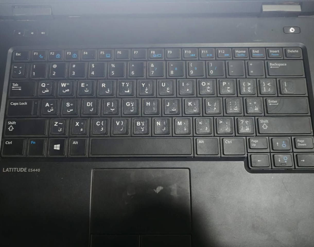 السلام عليكم
لابتوب
cori3
جيل رابع 
كرت الشاشة ٢ كيكا
الهارد ٢٥٦ كيكا
بطارية لمدة ساعتين
بسعر ١٢٥ الف


**إذا كنت صاحب هذا الإعلان وتريد حذفه لأي سبب، رجاءا أرسل رسالة إلى الدعم الفني**