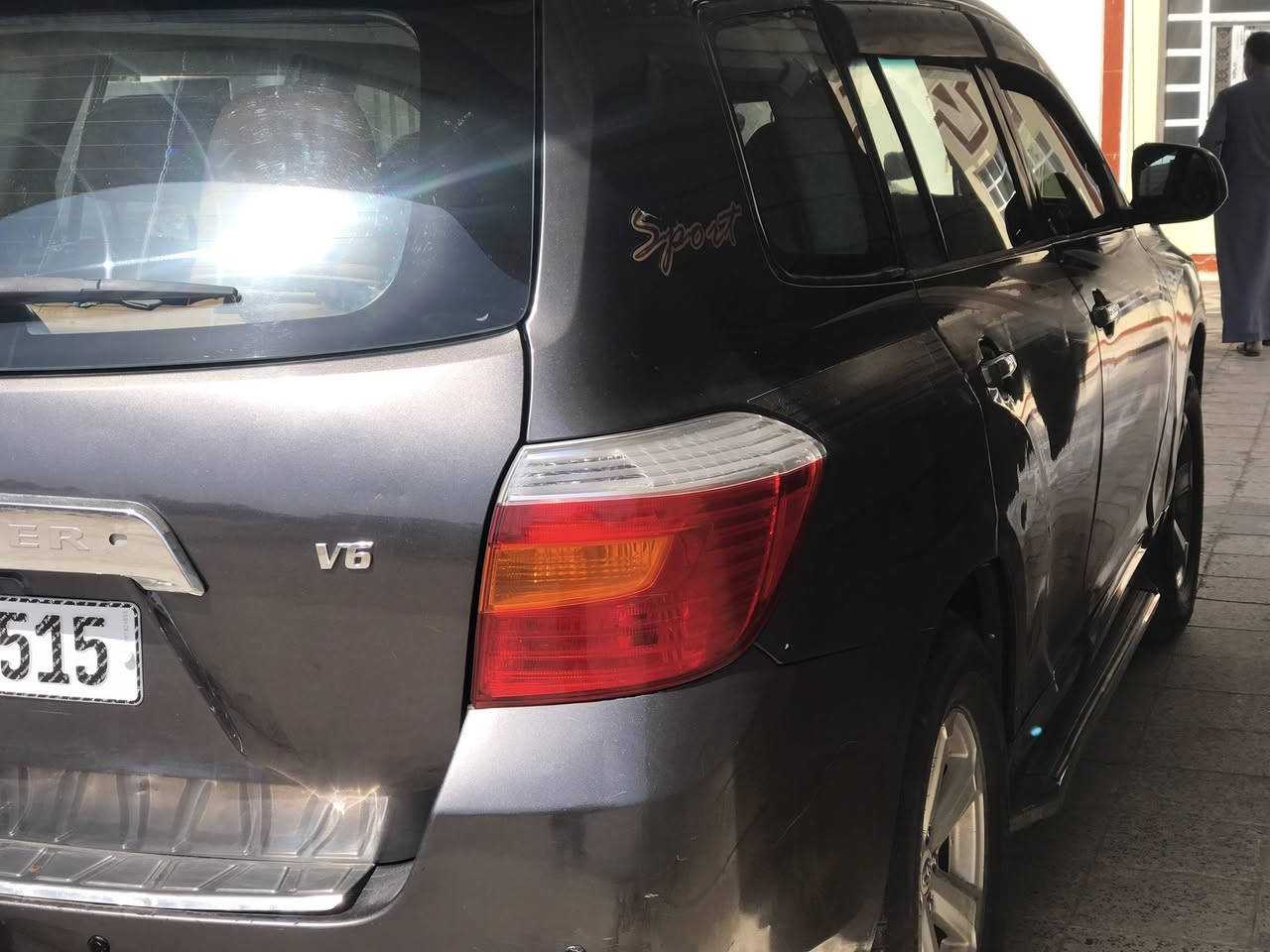 للبيع هايلندر  ٢٠٠٨ رقم انبار الجديد بإسمي سنوية نافذة لل ٣٠٣١ صبغ اربع قطع بدون دواخل ليبل واحد محرك كير تمام السعر ١٣٥ بيها مجال المكان الانبار الرمادي *********** هاتف / واتساب
