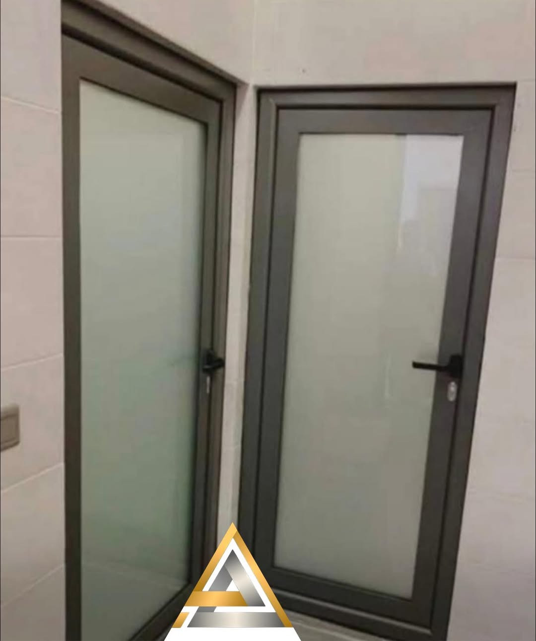 شركة زاوية للتطوير العقاري
شبابيك سلايت 
شبابيك مفصلي
ابواب الامنيوم
محجزات الامنيوم وزجاج
قواطع شور
وكافت الاعمال الامنيوم
الاستفسار اتصل 
***********
***********
