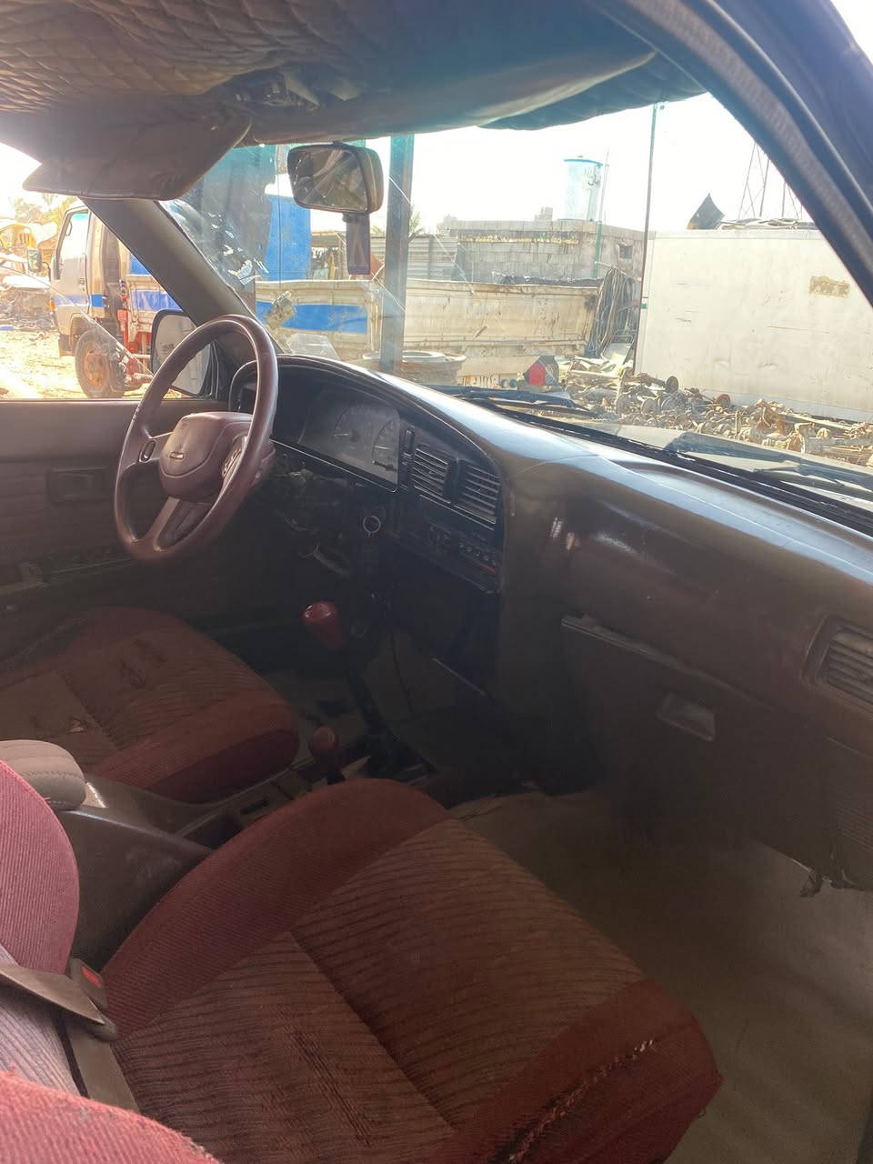 تيوتا رنر 4 فورويل موديل 90 صبغ عام في جماليه كفاله السياره سعر 25 وبيها مجال مكان بغداد التواصل ع الرقم ***********

