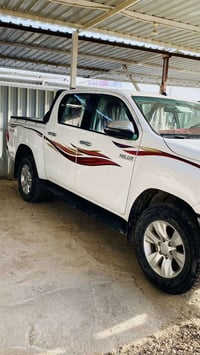 هيلوكس • ٢٠٢٠ • نجف