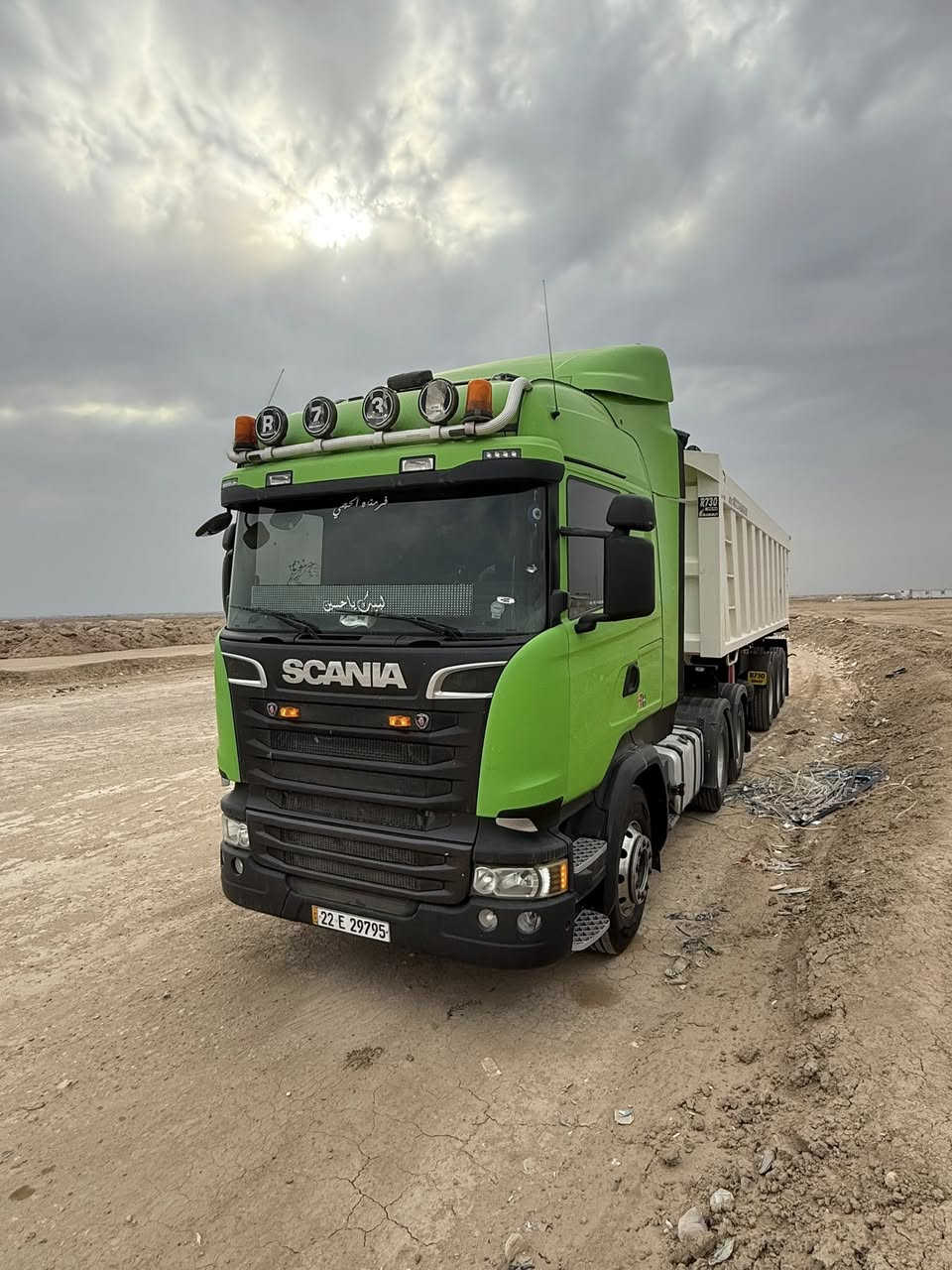 سلام عليكم سكانيا مديل 2016 اصل مجموعة وردة جوبلس باج بطن بلادي مكفولة  فول مواصفات رتايدر 5 طكات ادبلو عرجة دبل ثلاجة دبل منامة تخم تاير جاهزة للعمل مربوطة عربانة عبدالله جوهر 24 مكفولة تخم تاير راس وعربانة ابيع بس راس او كاملة بسمي سيارة مكان البصرة 

***********
