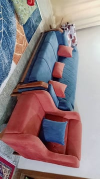 عشر مقاعد 10 مكاني الطالبيه  سعره 650 07709746055 متواجد وات ساب