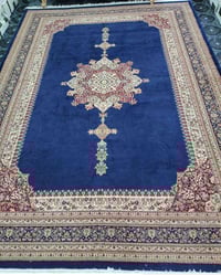 فرشه البيع مكان بغداد بلديات  قياس 3×5 07721078713