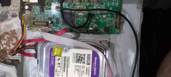 متوفر جهاز كامرات فقط مثل ما موضح أمامكم للبيع 
السعر 60 وبيه مجال
مكاني بغداد مدينة الصدر
(***********)
