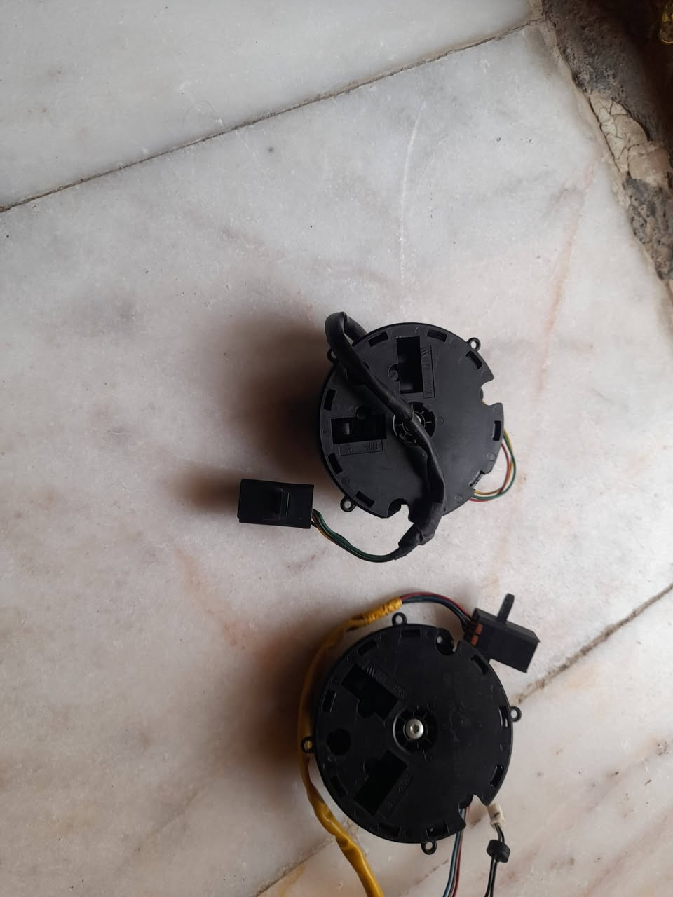 السلام عليكم
ماطورات مرايا اكسنت مظلع تفصيخ


**إذا كنت صاحب هذا الإعلان وتريد حذفه لأي سبب، رجاءا أرسل رسالة إلى الدعم الفني**