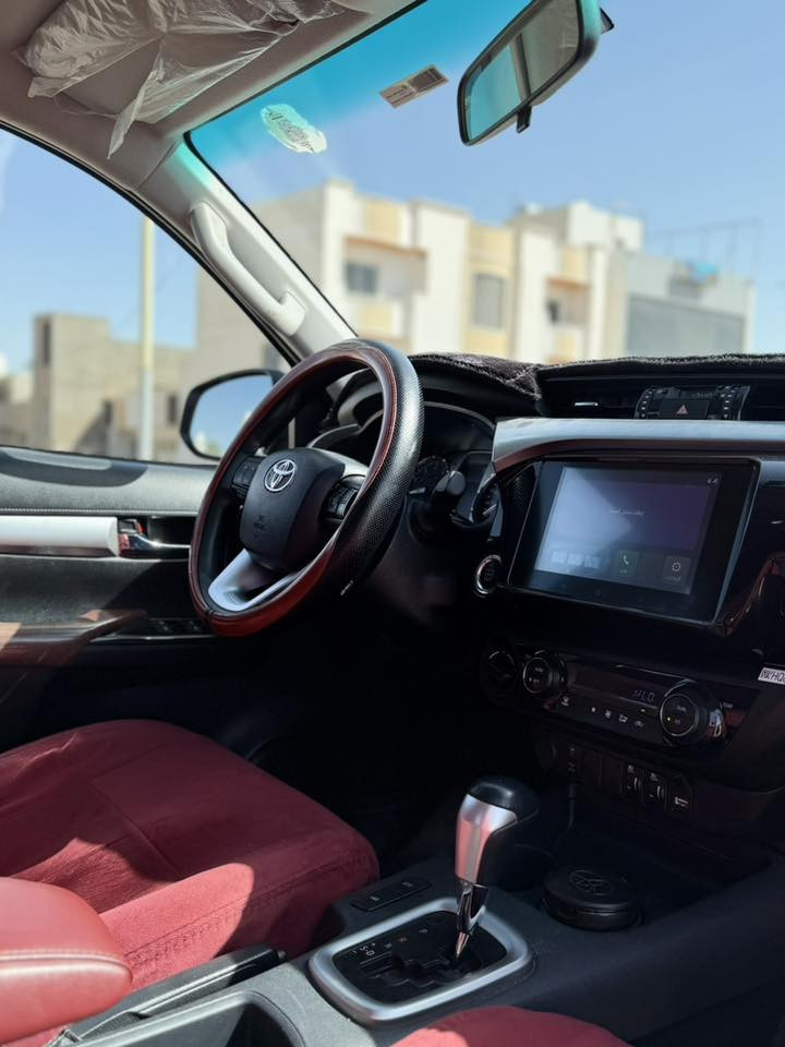 تيوتا هايلوكس فور ويل موديل 2024 سعودي عبد اللطيف جميل فول مواصفات  مكفوله كفاله عامة رقم بغداد تحويل مباشر

ألمواصفات: سعودي وكالة عبد اللطيف جميل 

📍محرك:- 2700cc

4X4 دفع رباعي 
دخول ذكي
بصمه
شاشة
كامرة
كراسي تبريد
حساس امامي
حساس خلفي
لايت زنون
بلوجكتر زنون
بك لايت لد
لد امامي زنون
تبريد قطعتين
جميع الزجاج اوتوماتك
تحكم مقود جهتين
مثبت سرعة
نضام الـ ايكو
نضام الـ بور 
ملحقات السيارة كاملة
سستم ايرباك كامل
ويل كروم
مانع انزلاق
وباقي المواصفات المعروفة

للاستفسار الاتصال على الرقم
***********
