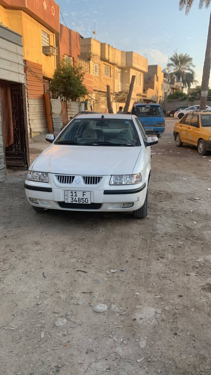 سلام عليكم سمند مديل2012 ناطق كير مكينه كفاله سياره كله شغال بس تبريد من بدلت مكينه طار غاز رايدلها بس غاز 
سياره بسمي رقم نكليزي تحويل ثاني يوم سنوي بعد سبوع وتسقط بيها صبغ جاملغ  عكس سايق امامي وعكس سايق خلفي وباب تكحيل باقي كله شغال سياره ماشيه 195 مامشتغل تكسي بيها  سعر 52 بيها مجال بصيط حك جيه مكاني بغداد الكريعات شراي يتصل ***********
