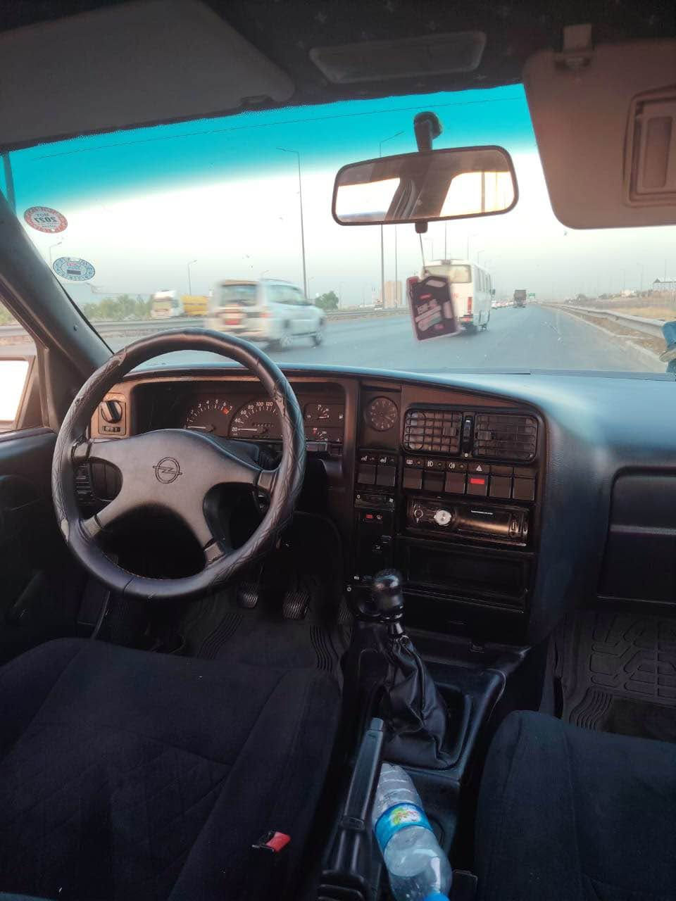 oppel omaga 1990
ئۆپڵ ئۆمێگا ستەیشن 1990بێ لێدران  سەیارەیەکی هەتا بڵێی خاوێنە بێمەسروفە تەقەو ڕەقەی نییە گێرو مەکینەی ئەوروپی لۆک بەشەرت کلاجو عەینەی نوێ هەموو قەلبی لەسەر بیلادییە ڕەقەم نوێ هەزەی تازەیە سەنەوی هەتا 2030 تازەیە نیزیک 5 وەرەقەی غرامە لەسەرە دوای ماحمەلە بۆت دەگەرێنمەوە تکایە ئەگەر کڕیارنی تەلەفۆن مەکە لەگەڵ ڕێزدا   ***********    نرخ 34 تۆزێ مەجال . أربيل, العراق
