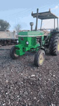 جوندير 18
جاهز هودرليك شغال محرك نضيف 

 رقم وياها دسك حجم12

الموقع جنوب الموصل 

***********

***********
