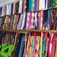 أقمشة ووازم • سوق حي جهاد • محل قصي ابو سيف