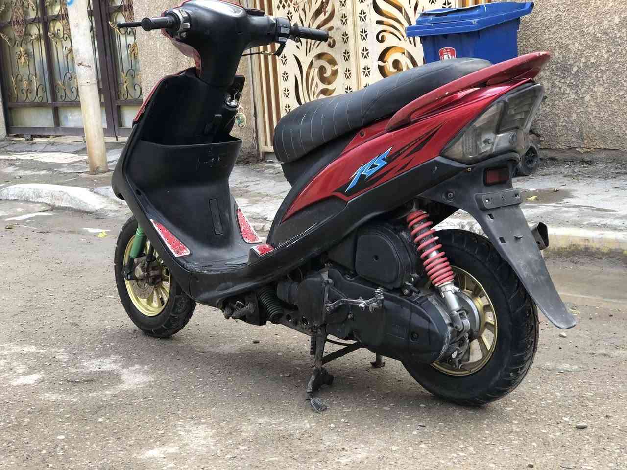 ً
السلام عليكم ماكس عداله سلف هندر
دراجه جاهزه من طول لطول 
عليه صدر رياضي وياله رياضي
تايرات جلاتين جدد
كلجات جدد بعدهن بحيلهن
سلف رياضي
صالنصه توبو رياضي
مكينه مزوده 55
لا نضوح ولا تبخير كهربايته كله شغاله
سعره 600وبيه مجال 
***********
