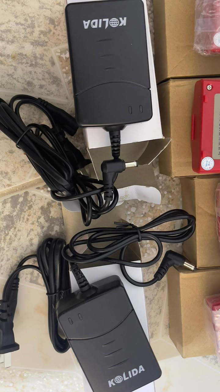 بطاريات بهذا الشكل عدد 4 مع 2 شاحنات مالتهن الي تفيده يخلي سعره …


**إذا كنت صاحب هذا الإعلان وتريد حذفه لأي سبب، رجاءا أرسل رسالة إلى الدعم الفني**