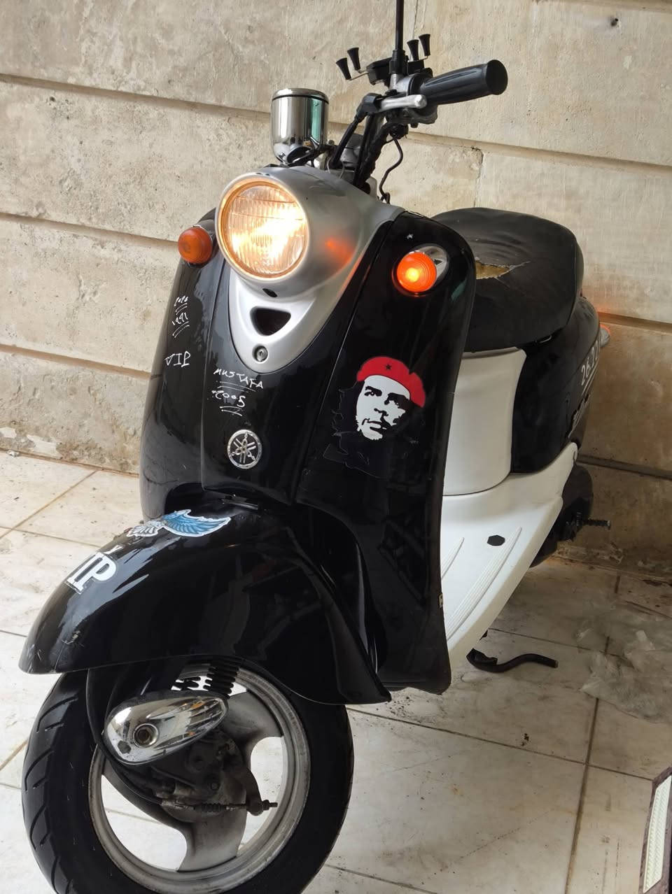 للبيع
سعر 400 وبيها مجال تواصل واتساب : ***********
مكاني هفلان
