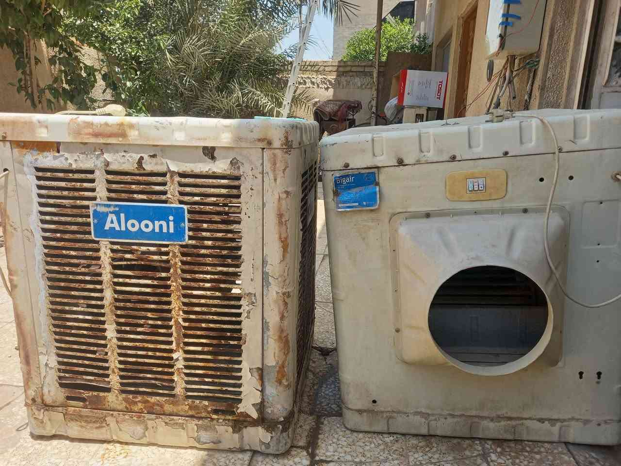 مبردات الونا الوجبه الاصليه حجم 2.5 للبيع البيع للاثنين معا بسعر 150
المكان حي تونس 
الرقم ***********

