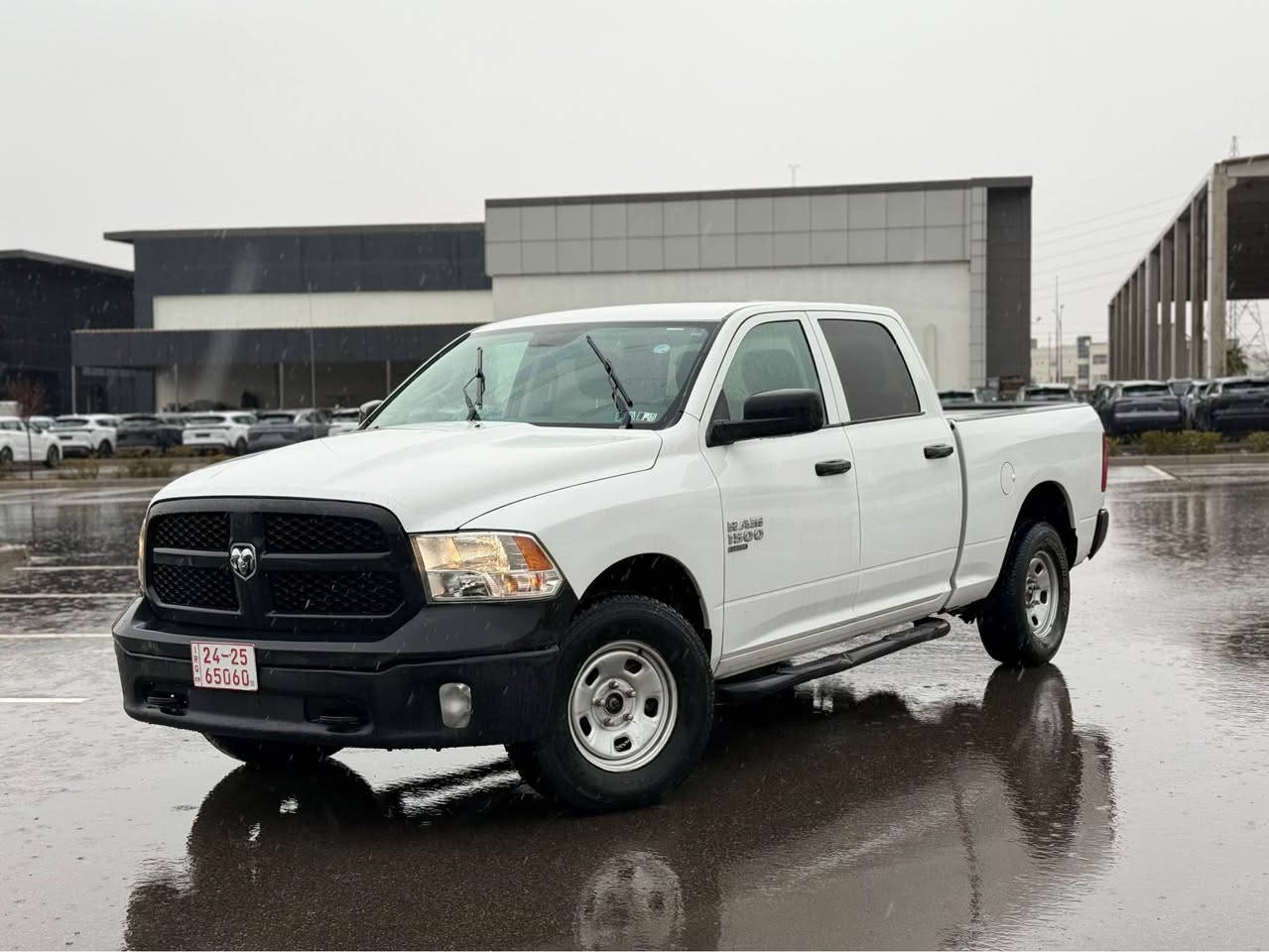 شاصي طويل و ضرر خفيف سعر بلاش😍🔥 
Dodge Ram 2023
دودج رام ٢٠٢٣
مواصفات Classic 1500 (4x4)

مكينة ٨سلندر حجم ٥.٧لتر تنفس طبيعي
ماشية 58,000 ميل و بحالة ممتازة 

ضرر السيارة جاملغ و باب بجم كبس لا دواخل ولا ايرباك كلش حلوة و نظيفة السيارة و بل خير عل ياخذها

رقم شاصي مع الصور
رقم كاتي دهوك السيارة تترقم شمالي
مكفولة من كير و محرك و كهربائيات

و ب سعر(219$) ورقة و بيها مجال للطيبين

مكان السيارة

دهوك -معرض ارشف R-Shev
رقم51 من معارض التيرمينال 

***********
*********** دهوك, العراق
