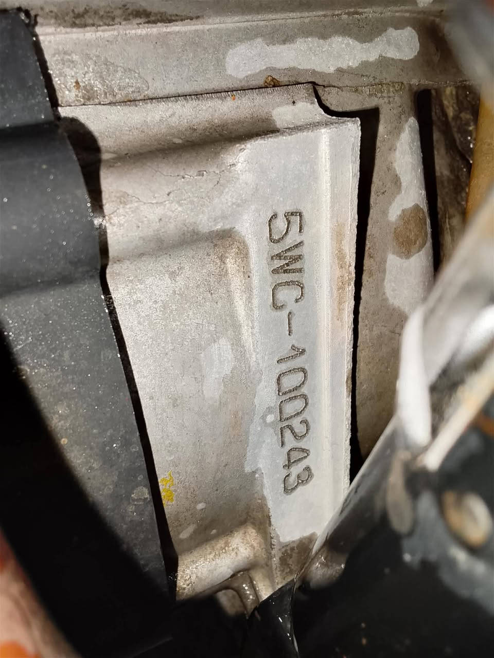 دراجه للبيع ماكس كفراتها مختمه ومطابقة ويه المكينه مثل ما واضح بالتصوير كهربائيات كلها شغالة ب450وبيها مجال الاتصال الرقم *********** مكاني بغداد المشتل شارع المطبك
