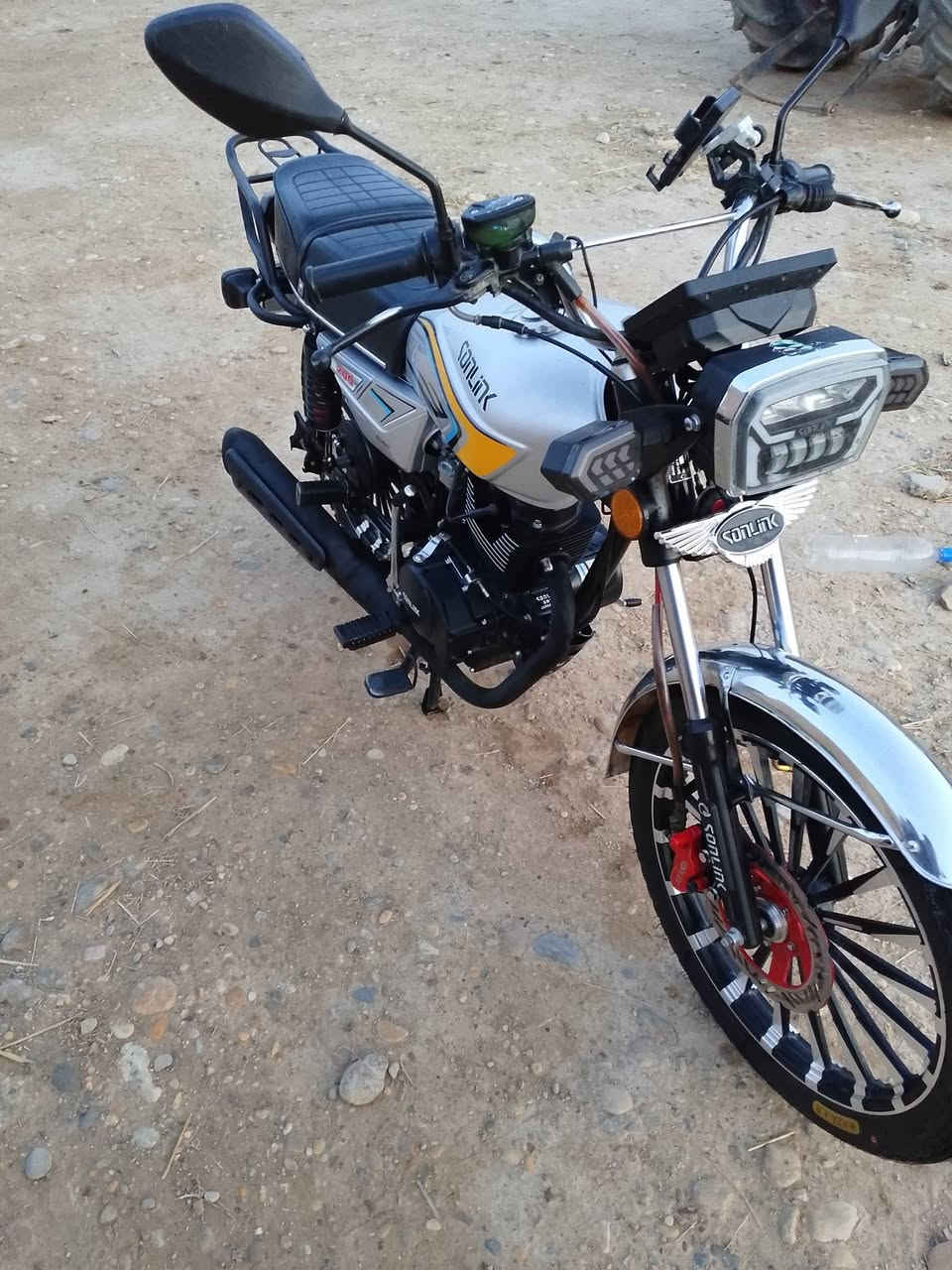 السلام عليكم دراجه للبيع موديل 25 مكفوله كفاله عامه مكان واسط العزيزيه انتصل وبيك  خير وتدلل ***********
