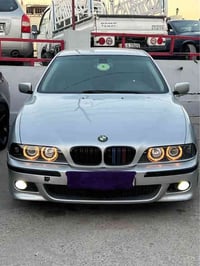بي ام دبليو 525 • E39 ٢٠٠١ • بشرت وسقف